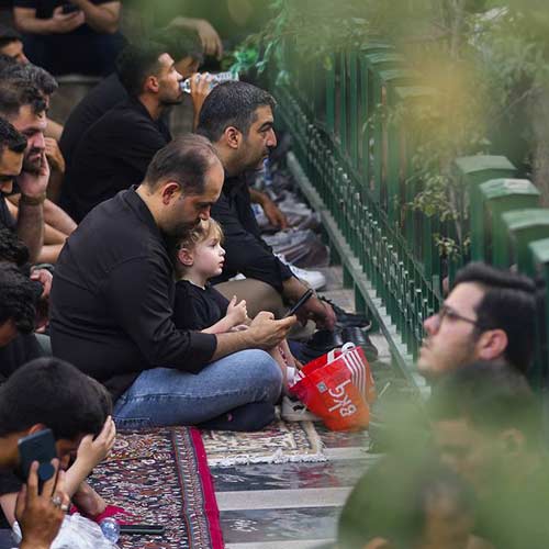 مداحی اباالفضل ببین اینا گردن جلو هیچ با صدای حسین ستوده